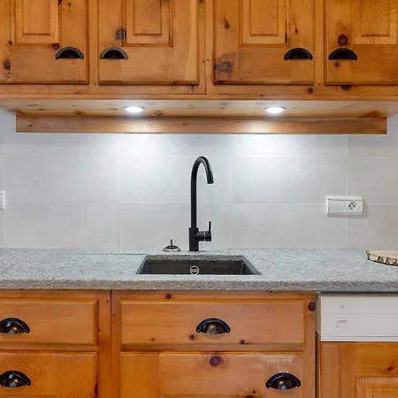 Le Revet La Margerie Apartment